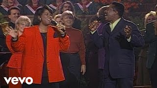 Babbie Mason, Jessy Dixon - The Virgin Mary Had a Baby Boy [Live]