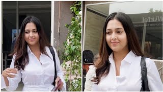 Tejasswi Prakash Looking Gorgeous Spotted At Andheri 😍 #tejaswiprakash