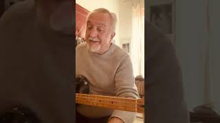 Rigo al Rigo Records Studio fa una suonata con il suo Fender Jazz Bass 1970 e il pedale Eko Baio