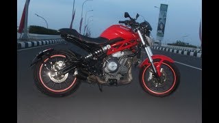 Touring Indonesia - Benelli Monster
