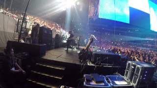 Alay Intro + Martyr Nyebera - Kamikazee Live at Smart Araneta 2015