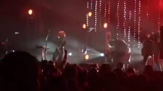 Grouplove Hippy Hill live (partial song)