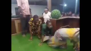 Mukama Ttaasa Abantu Bo Baleme Kulimbibwa Banabbi Bobuliimba