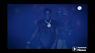 Bruce Melody Yanyeganyeje Inguni za BK Arena Tiger yanenzwe bikabije nabitabiriye the NU YEAR GROOVE