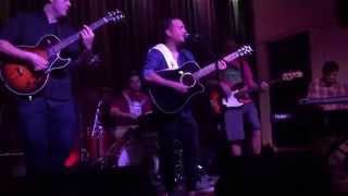 Tasi with Joel Castillo (77 Jefferson) live in St. Louis, MO. Rocksteady by 77 Jefferson.