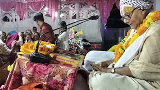 देवीभागवत कथा में  झूम उठे भक्तगण।। आरती।।