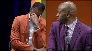 Tracy McGrady Can't Contain Laughter During Vince Carter's Hilarious Hall of Fame Speech!