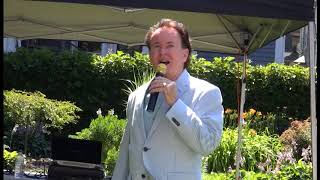 George Lyons Sings Sinatra And More