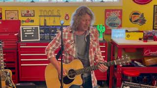 Timothy J Olive (Don't Lose Faith) Live garage acoustic version