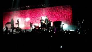 Nine Inch Nails - Closer (Live in Chile, 04/10/08)