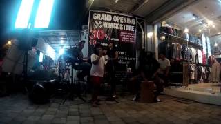 nanoe Biroe ft  Sani - Mejalan Megae (Live Accoustic at Grand Opening Whack Store) 25 juni 2015
