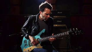 ✔ Guitars from Mars 2