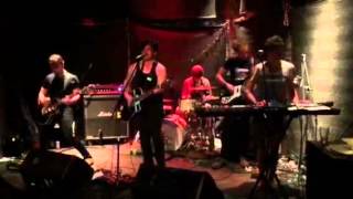 MAX LOW AND THE ELECTRIC LIGHTS LIVE!--Natural Disaster