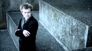 Andrej Kasik plays Bach, English Suite No. 3 in G minor,  BVW 808