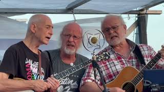 Housi's "Welcome Back" Party
