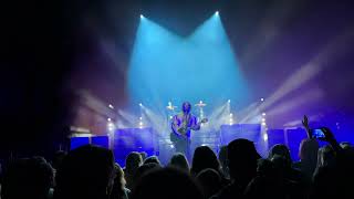 Bush Kansas City Show Highlights