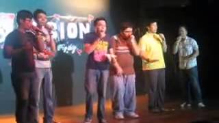 The Bystanders sing Replay in Acapella